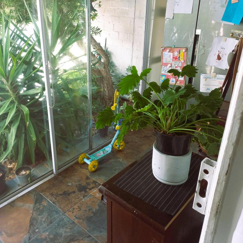 4 Bedroom Property for Sale in Guldenland Western Cape